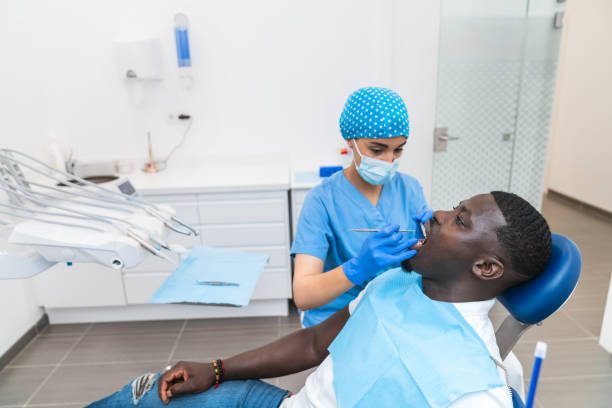 Best Weekend Emergency Dentist in Santa Rosa, TX